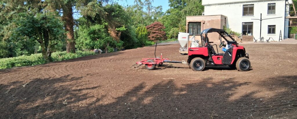 Expert garden services across Worcester, Malvern & Hereford. Landscaping, grounds maintenance, patios, fencing Garden Design & Advice: They offer both design and implementation services, and can work with existing garden designers or provide independent consultancy. Grounds Maintenance: They provide services like tidying, clearing, pruning, mowing, and removing debris for garden restoration. Paddock and Equestrian Services: Little Malvern Farm also specializes in paddock and equestrian landscaping, offering services like fencing, spraying,Garden Maintenance Malvern Landscape Gardener Malvern