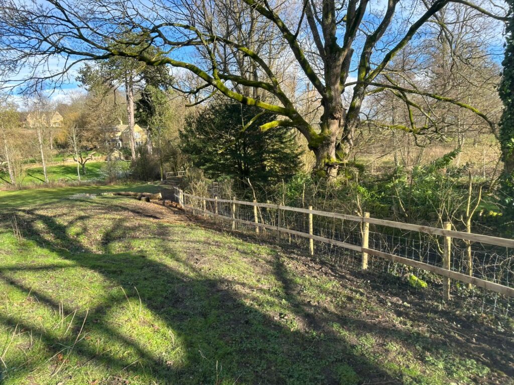 Landscape Designer & Garden Design Services in Malvern Paddock Maintenance Gloucestershire | Little Malvern Farming CompanyPaddock Yard Services OxfordshireRural Fencing Installation In addition to paddock maintenance, we provide strong and reliable fencing installation for farms, paddocks and countryside properties. Our fencing services include: • Post and rail paddock fencing • Stock fencing for livestock • Garden and boundary fencing • Field gate installation and repairs All fencing is installed using durable materials designed to withstand the demands of rural environments.Malvern & Worcester Fencing | Little Malvern Farms Professional Fencing Contractors in Malvern & Worcester Welcome to Little Malvern Farms, providing high-quality fencing in Malvern and Worcester for domestic gardens, rural properties, paddocks and estates across Worcestershire and surrounding counties. With strong agricultural roots and hands-on land management experience, we install durable, straight, and long-lasting fencing designed to withstand British weather and countryside conditions.Post and Rail Fencing | Little Malvern FarmsFencing Malvern | Professional Fence Installation in Malvern