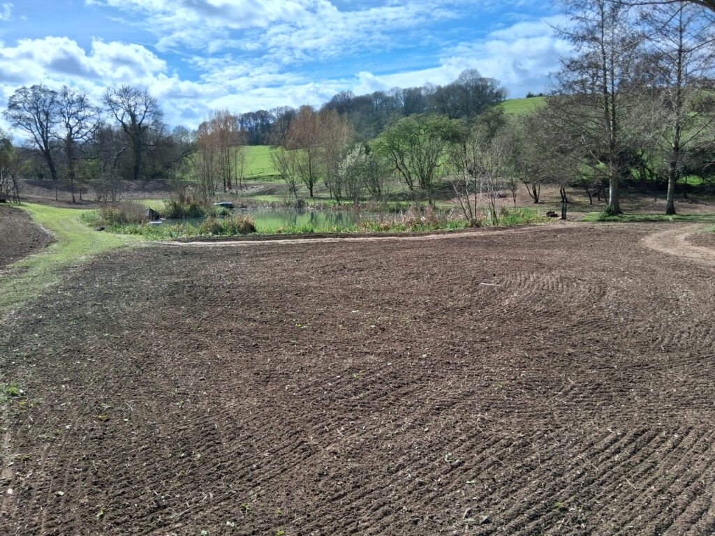 Paddock Maintenance Gloucestershire | Little Malvern Farming CompanyPaddock Yard Services Oxfordshire